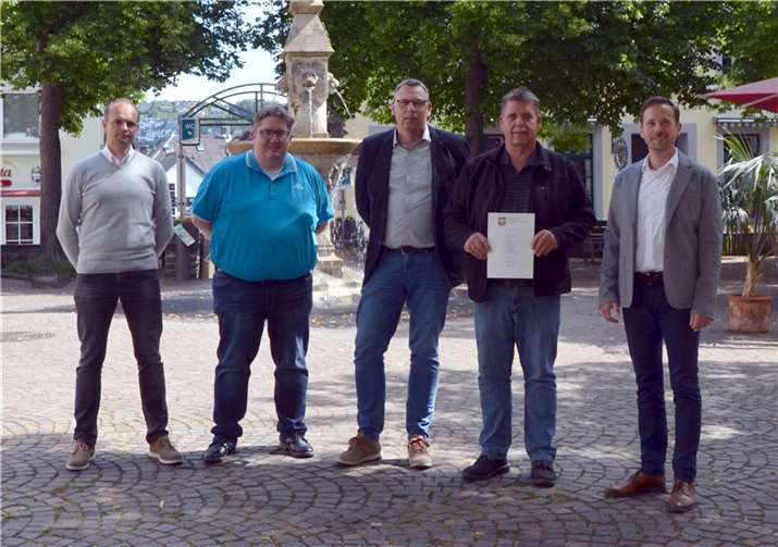 Von links: Marc Göttlicher, Robert Zimmermann, Jürgen Köbbing, Ralf Wallbrück und Bürgermeister Björn Ingendahl.  Foto: Stadt Remagen