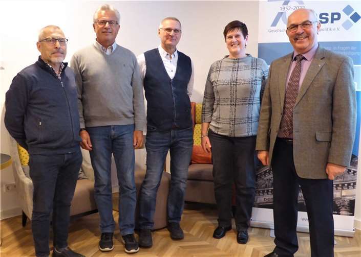 Von links: Maurer, Schick, Rempl, Wehnes, Schmidhofer, es fehlt Kretzschmar.  Foto: Brigitte Schmidhofer