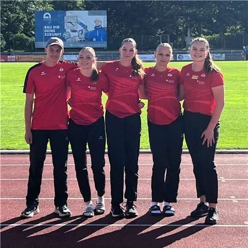 Von links: Samuel Plenert Fabing, Leonie Böckmann, Amelie Schmitt, Eva-Fabienne Stein, Marie Böckmann  Foto: VfL Waldbreitbach