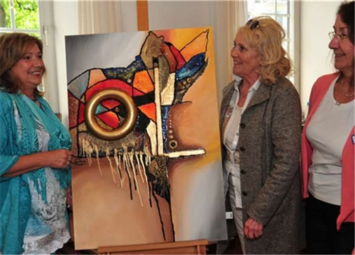 Von links: Sonja Mohr-Pinz, Eva-Maria Kreuter, Elisabeth Feuser-Schwickert. Werner Mertens