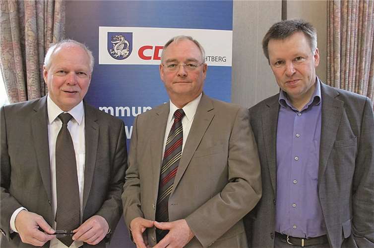 (Von links) Theo Hüffel, Hartmut Beckschäfer und Stephan Zieger.privat