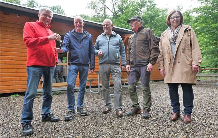 Von links: Wolfgang Kühn, Hanspeter Kruse, Rolf Löhmar, Friedhelm Mehlbreuer, Marianne Gaide-Mank  Foto: Jörg Niebergall