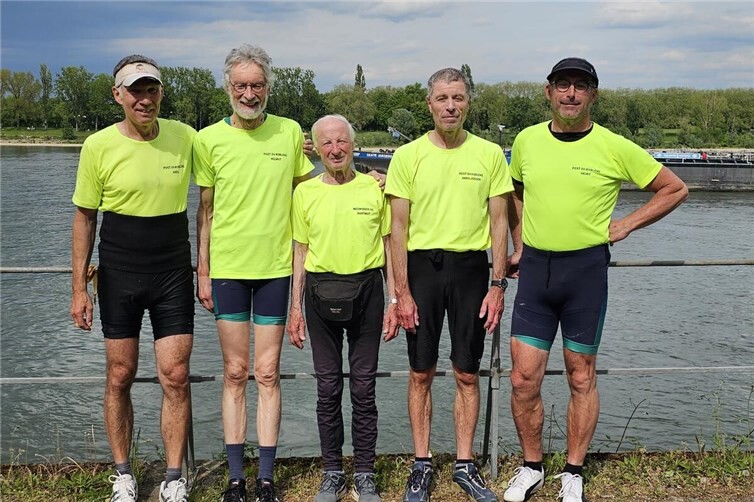 Von links nach rechts: Axel Bartsch, Helmut Müller, Hartmut Kosche, Hans-Jürgen Schwan, Heiko Löwenstein.