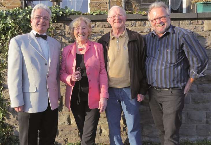 Von links nach rechts: Bernd Lang, Kreisvorsitzender der SPD, Anne Turiaux aus Remagen, Mitglied im Landesvorstand der AG 60 plus, Horst Zlobinski, Mitglied im Seniorenbeirat Bad Neuenahr-Ahrweiler und Werner Jahr, Vorsitzender der AG 60 plus im Kreis Ahrweiler zu sehen. Alle vier kandidieren für die AG 60 plus für den Kreistag. Privat