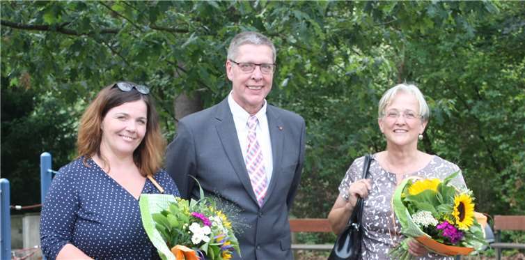 Von links nach rechts: Christa Habscheid (neue Schulleiterin), Klaus-Dieter Weldert (zweiter Stellvertreter) und Mechthild Baur-Fleischer (erste Stellvertreterin). Foto: Matthias vom Dorp