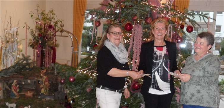 Von links nach rechts: Doris Schmitt, Inka Orth und Regina Ley.privat