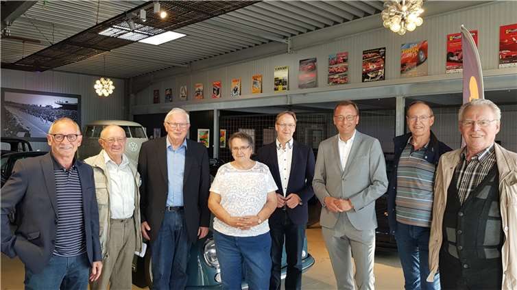 Von links nach rechts: Ernst Einig, Antonius Rüsing, Anton Reiter, Irmgard Kicherer, Horst Hohn, Josef Oster MdB, Richard Welter und Fritz Stuntz.Foto: privat
