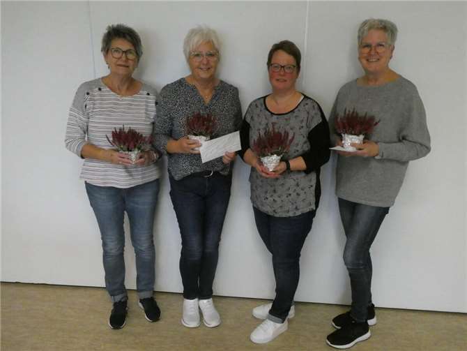 Von links nach rechts Gudrun Kalbitzer / Ute Schmidt / Stefanie Arians / Sabine Klein.Foto: Martin Sandmann