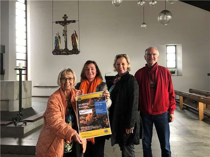 Von links nach rechts: Gudrun Mieth-Leichsenring, Gabriele Pfahl-Kreis, Katharina Bleutge, Werner Polonyi. Foto: privat