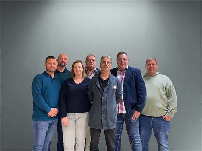 Von links nach rechts: Jan Dobrig, Marco Sixtus, Marion Schue, Wolfgang Wiegand, Wolfgang Bögli, Stefan Gerhards und Michael Wrobel. Foto: privat