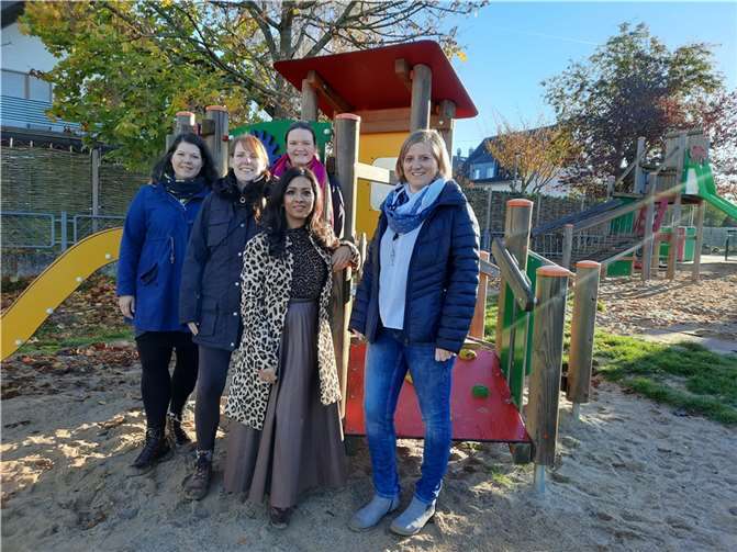Von links nach rechts: Jasmin Schmidt, Claudia Wecker, Judith Könsgen, Asma Pahlke (vorne), Verena Distelrath. Foto: privat