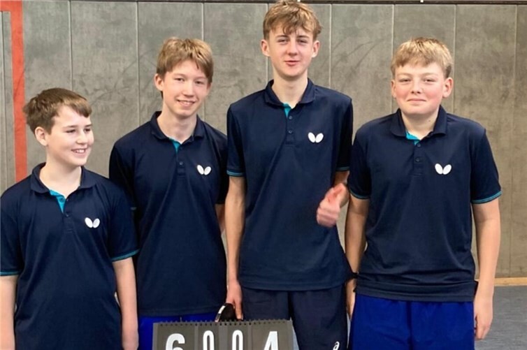 Von links nach rechts: Linus Zorn, Jano Loges, Jan Schramm und Johannes Hirschleber.