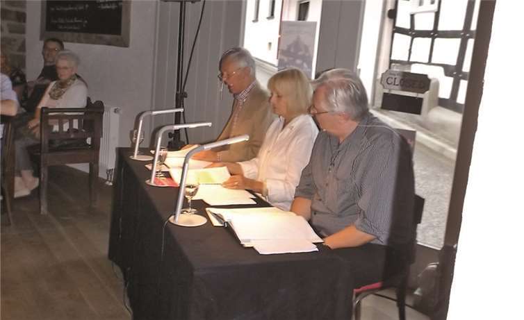 Von links nach rechts: Manfred Haas, Karyn Ostholt-Haas und Michael Althausen.