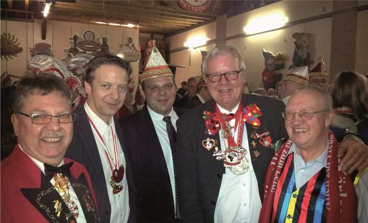 Von links nach rechts: Winfried Erbar (Stadtratsmitglied), Horst Hohn (Kreistagsmitglied), Marco Ihrlich (Stadtratsmitglied), Dr. Michael Fuchs und Antonius Rüsing (CDU-Vorstandsmitglied).