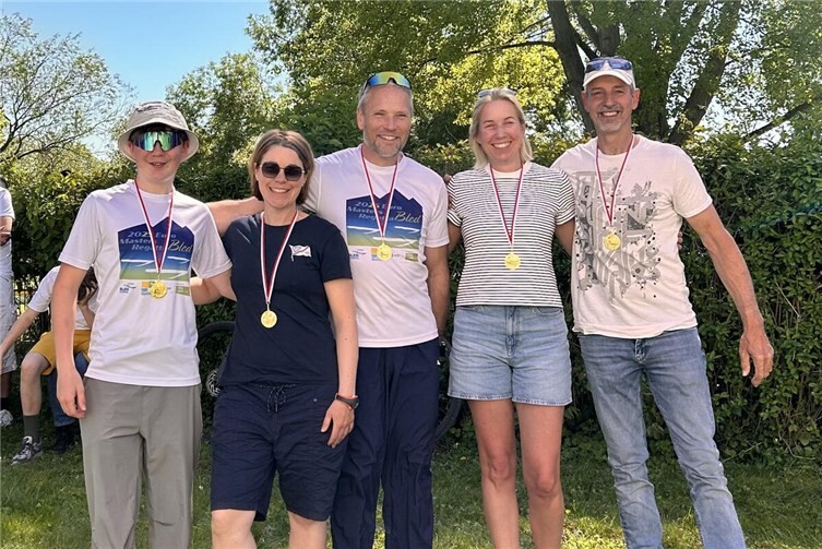 Von links nach rechts auf dem Foto:Anton Grochowiak, Judith Sopp, Karsten Grochowiak, Lisanne Güll, Harald Daniel.