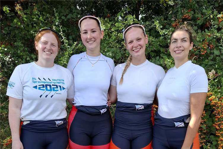 Platz 4 bei der Pokalwertung Von links nach rechts die Südwestdeutschen Meisterinnen Anna Marx, Elena Günthner, Meiline Boczula, Michi Dörr.. Fotos: Ulrich Bötzel, RGL