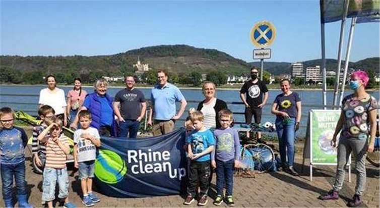 Von rechts: Sabrina Kraus, Stefani Jürres, Maik Warnke, Jasmin Lemler,Sebastian Goerke, Michael Koch, Jutta Bruns. Quelle: Grüne Bad Breisig