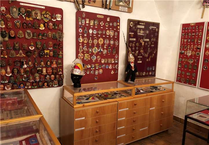 Vor 25 Jahren wurde der Lahnsteiner Fastnacht ein eigenes Museum ewidmet.Fotos: Stadtarchiv