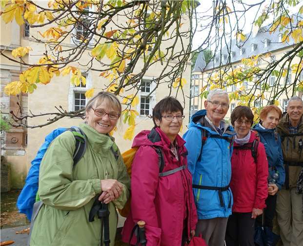 Vor Burg Adendorf auf der Feuerroute.