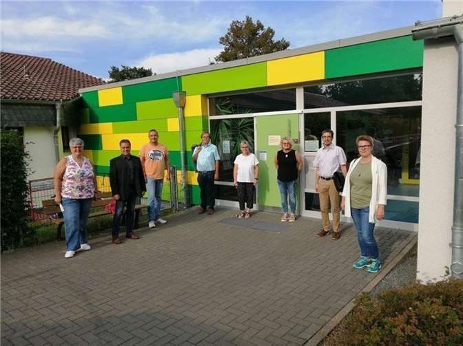 Vor Kurzem haben die Kita-Leitung und das Team Klaus Bell, Bürgermeister der Verbandsgemeinde Pellenz, Pfarrer Michael Stoer, pastoraler Begleiter der KiTa, Katharina Lütje, KiTa- Sozialarbeiterin, sowie Thomas Münzer, Fachbereichsleiter für Soziales Tourismus und Kultur, in der Einrichtung begrüßen dürfen.Foto: privat