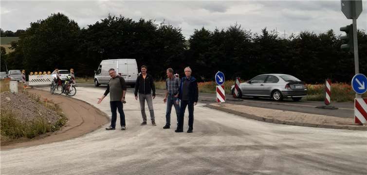 Vor-Ort Termin der CDU Eich mit Vertretern des Landesbetriebs Mobilität an der L116. Foto: privat