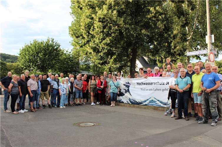 Vor-Ort-Termin in Ehlingen.  Foto:Freien Wählergruppe Bad Neuenahr-Ahrweilere.V