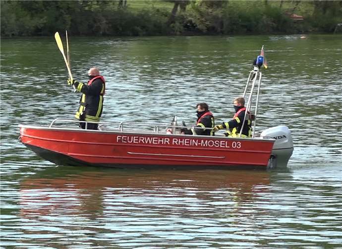 Vor Ort erfolgte eine aufwendige Bergungsaktion mit Tauchern.