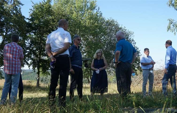 Vor Ort in Anschau wurde die Herausforderung der Digitalisierung diskutiert. Foto: privat