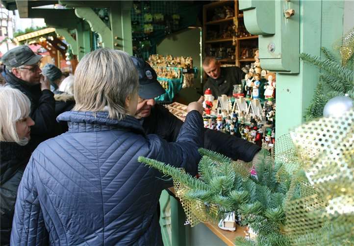 Vor allem das Angebot an Krippen begeisterte die Marktbesucher am ersten Adventswochenende.