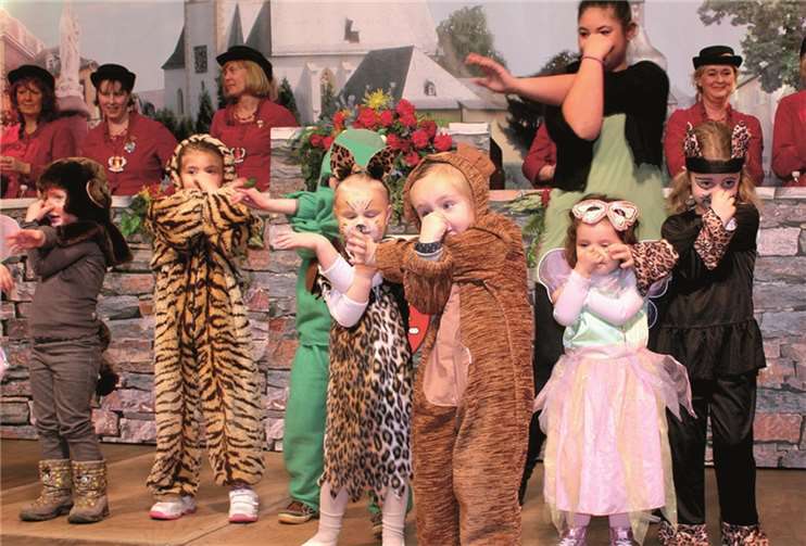 Vor allem die junge Menagerie aus dem integrativen Kindergarten entzückten die Senioren. DL