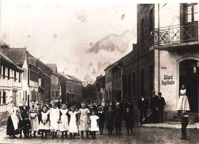 Vor dem Saal Winterscheidt © Verein Zehnthaus