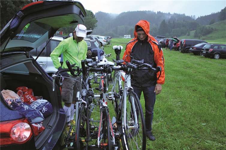 Vor dem Start - Regen, Regen, Regen.