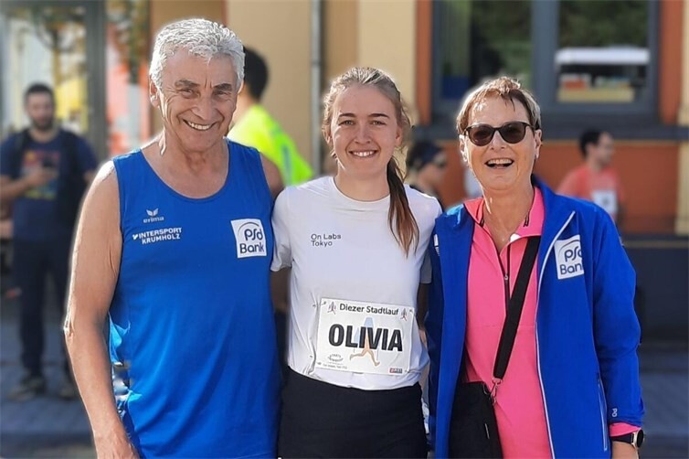 Vor dem Start: V.li. Klaus Jahnz, Olivia Gürth, Elisabeth Waldorf.