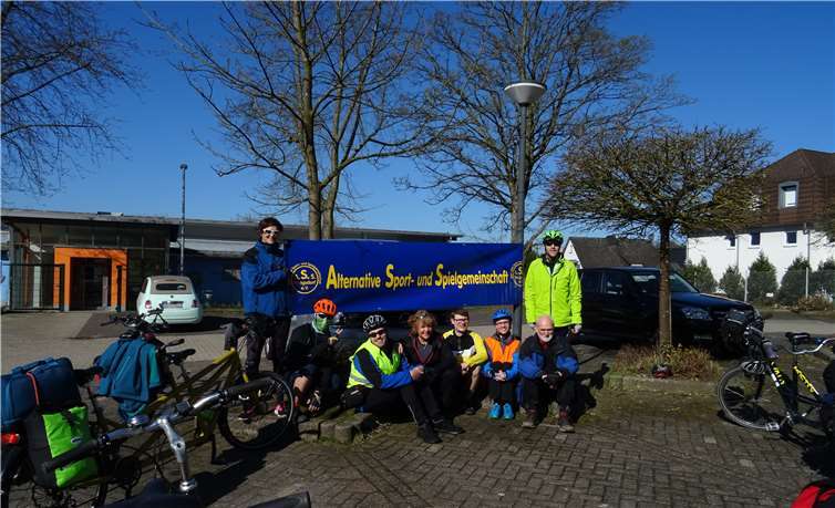 Vor dem Start in Rengsdorf: Das letzte Ferienwochenende der Osterferien nutzten die jungen Menschen, um an dem neuen Angebot der A.S.S. Rengsdorf e.V. teilzunehmen.privat
