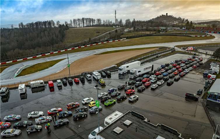 Vor dem Start zur GLP Bergischer Schmied.  Foto: Patrick Funk