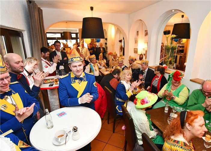 Vor dem närrischen Gericht ist keiner in Sicherheit. Foto: RASCH