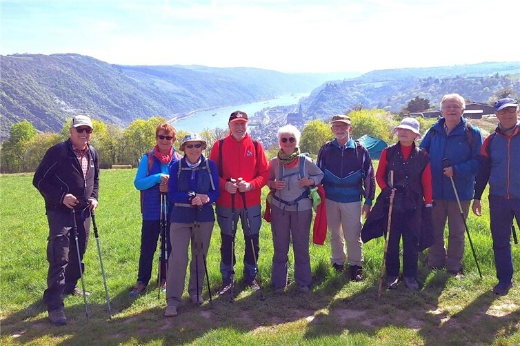 Vor der Kulisse St. Goar mit der Burg Rheinfels