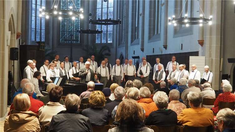 Benefizkonzert mit dem Männerchor Plaidt Vor gut gefülltem Kirchenschiff präsentierten 28 Sänger in der Christuskirche ihr Können. Foto: privat