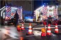 Vorbereitete Löschfahrzeuge mit Wasserversorgung