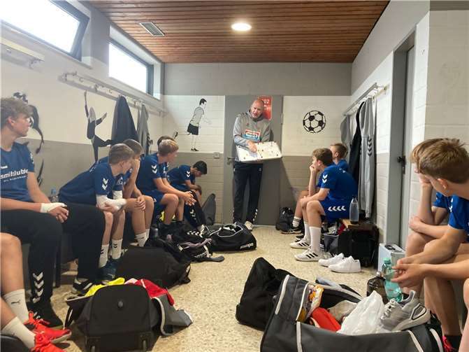 Vorbereitung aufs Spiel. Quelle: Handball Mülheim-Urmitz