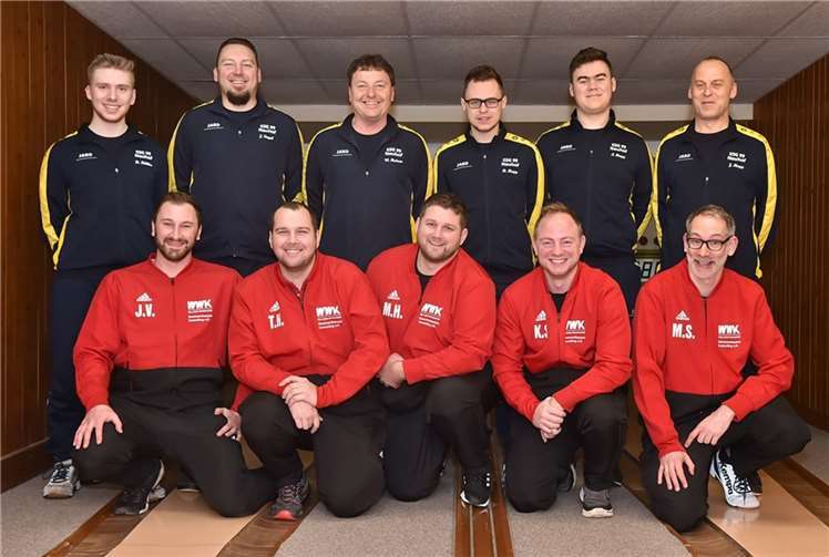 Vordere Reihe: KSV Stromberg; Volk, Hübgen T., Hübgen M., Schumacher, K., Steinbach, hintere Reihe: 1 KSG BG 99 Neuhof 1 Foto: privat