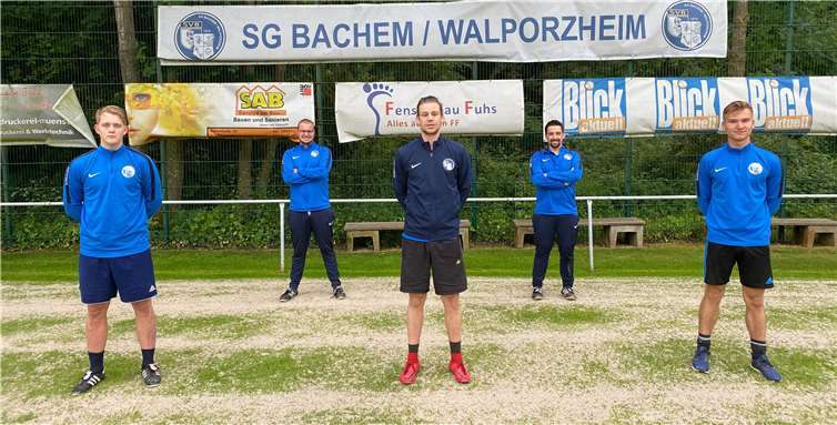 Vordere Reihe v.li. Aaron Vogt, Jan Schoorens und Nico Mies. Quelle: SG Bachem/Walporzheim
