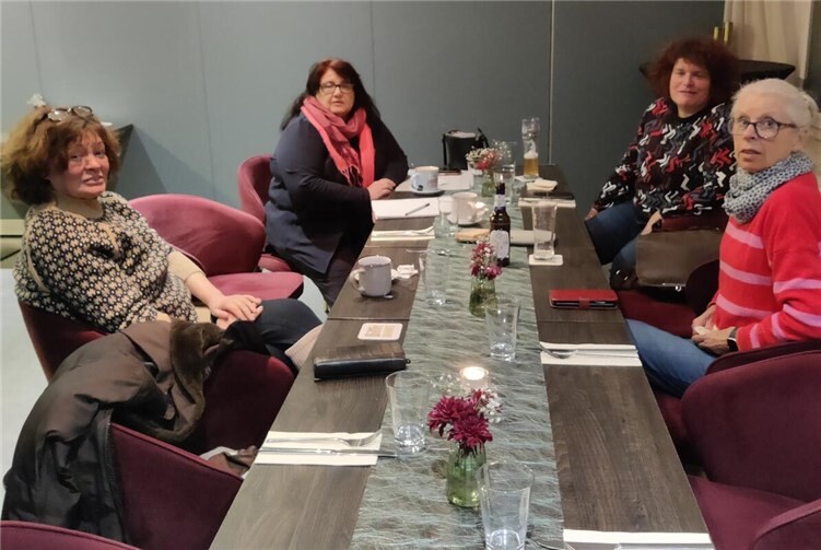 Vorne: Alexandra Dinzen und Anne-Marie Tensorer-Blüm sowie hinten: Heidemarie Dortzbach-Scholl und Claudia Brandmeier-Sagorski. Foto: Jutta Niel