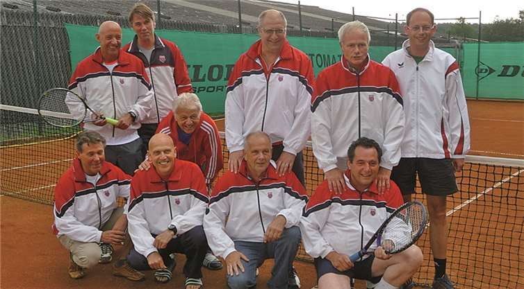 Vorne von links: Wilfried Krüger, Radu Stan, Trainer Lazar Stan, Dieter Röhrig, Helmut Ewenz, hinten von links: Uwe Disselhoff, Kay Harzbecker, Dietmar Henn, Frank Reinhard und Volker Nieß. Nicht am Bild ist Wolfgang Kambeck.Christoph Haag