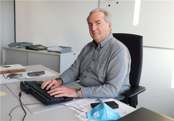 Vorsitzenden Thomas Wolff. Prof. Dr. Dietrich Holz, Vizepräsident der Hochschule Koblenz. Foto: privat