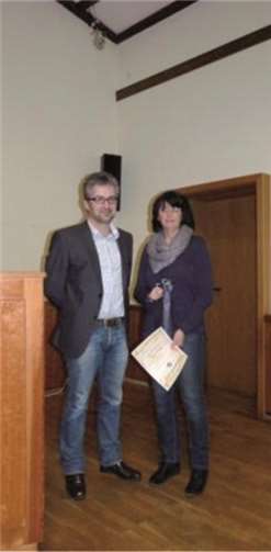 Vorsitzender Bernd Sonne mit Jubilarin Marion Wey.privat