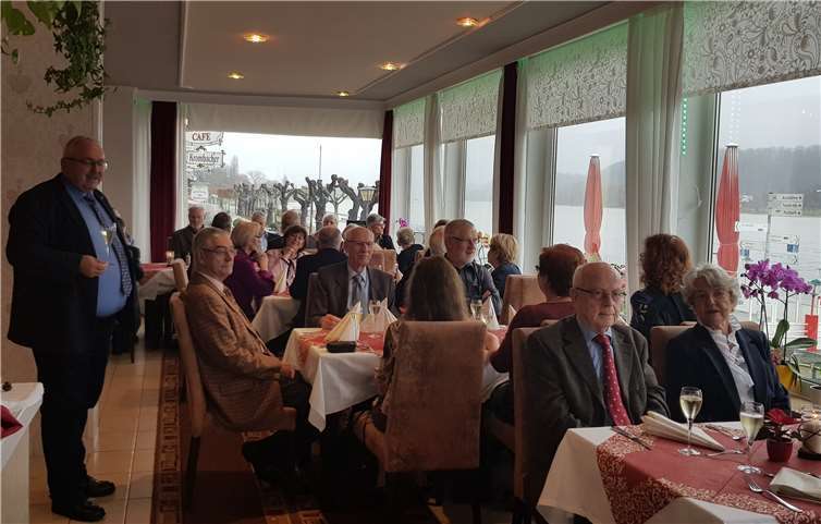 Vorsitzender Franz-Xaver Betz bei der Begrüßung.Foto: Stefan Perl