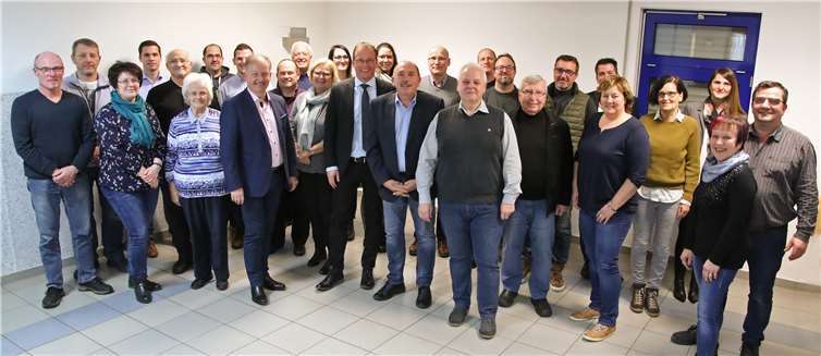 Vorsitzender Gerhard Bermel freute sich über die vielen Mitglieder die erschienen sind.Foto: privat