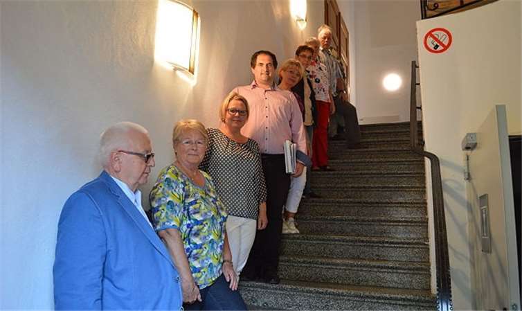 Vorsitzender Ingo Dominik, Kreisvorsitzender Rigobert Scherf und Vertreterinnen der Frauengemeinschaft Gondorf machten sich vor Ort ein Bild. Walter Weber