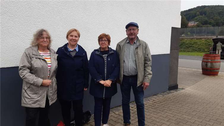 Vorsitzender Manfred Knoll, Stellvertretende Vorsitzende Marion Schmidt, Schatzmeister bzw. Kassiererin Helga Schmitt, Beisitzende Annemarie Knoll, Petra Mätzchen.  Foto: privat